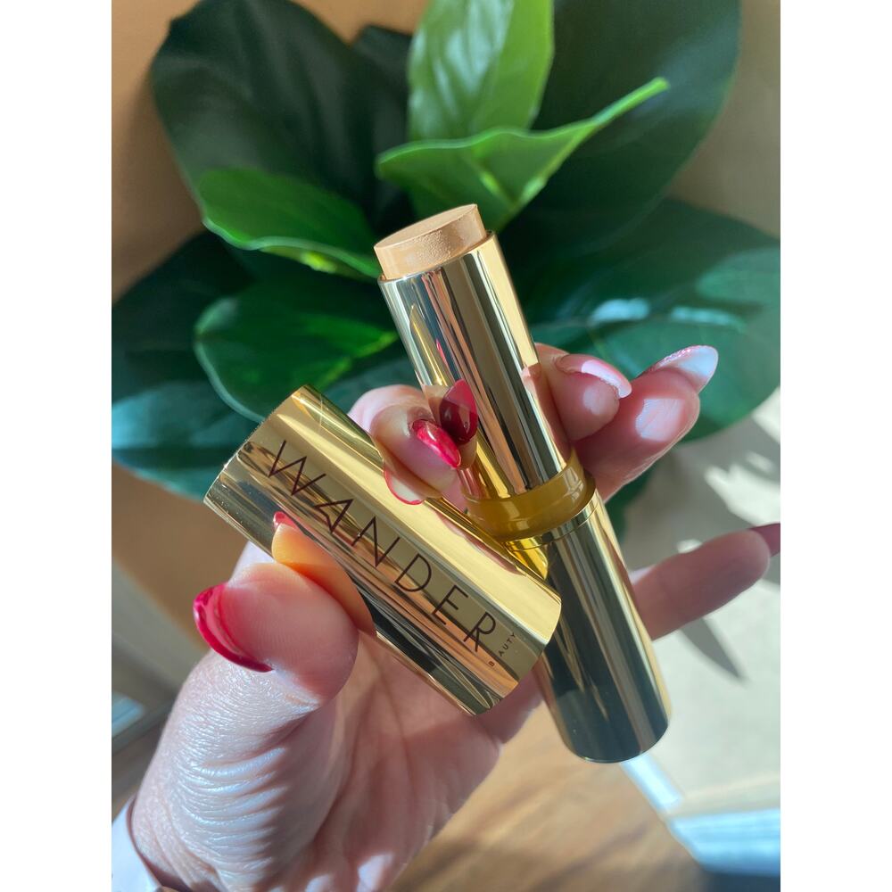 NEW Wander Beauty Flash Focus Hydrating Foundation Stick in Tan - Picture 4 of 6